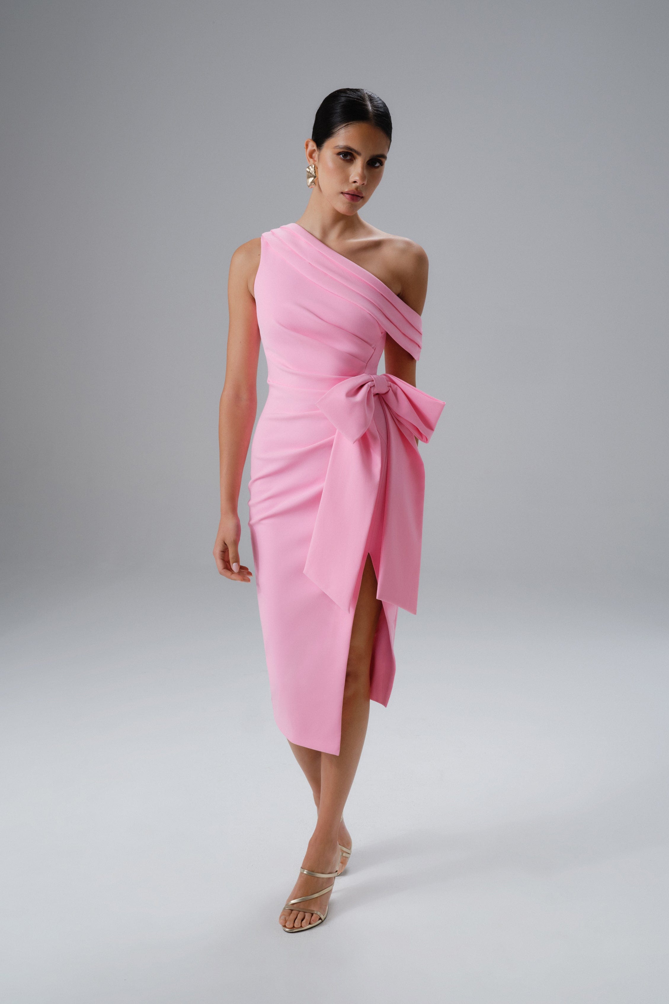 HONEY One Shoulder Pleated Bow Midi Dress in Pink