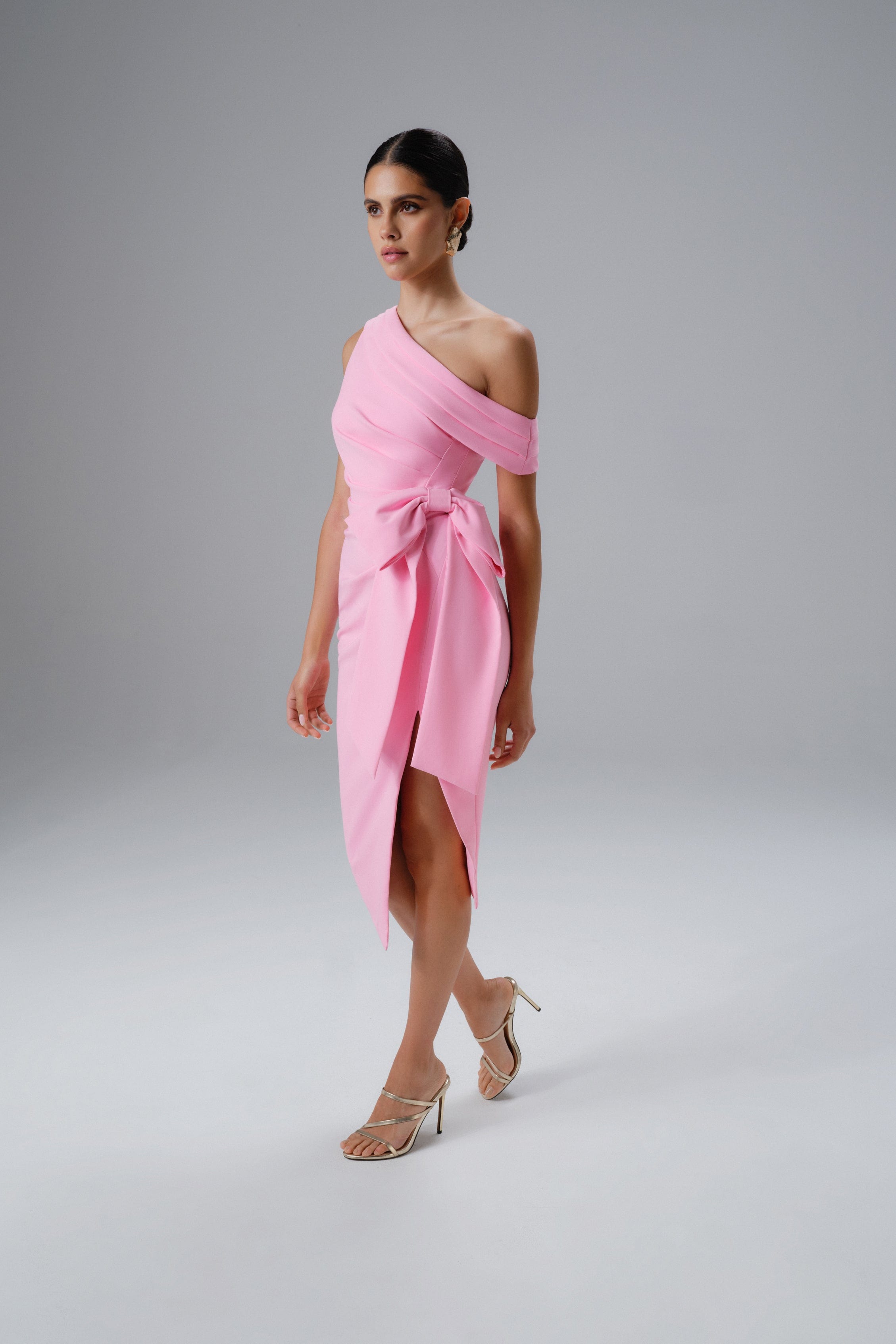 HONEY One Shoulder Pleated Bow Midi Dress in Pink