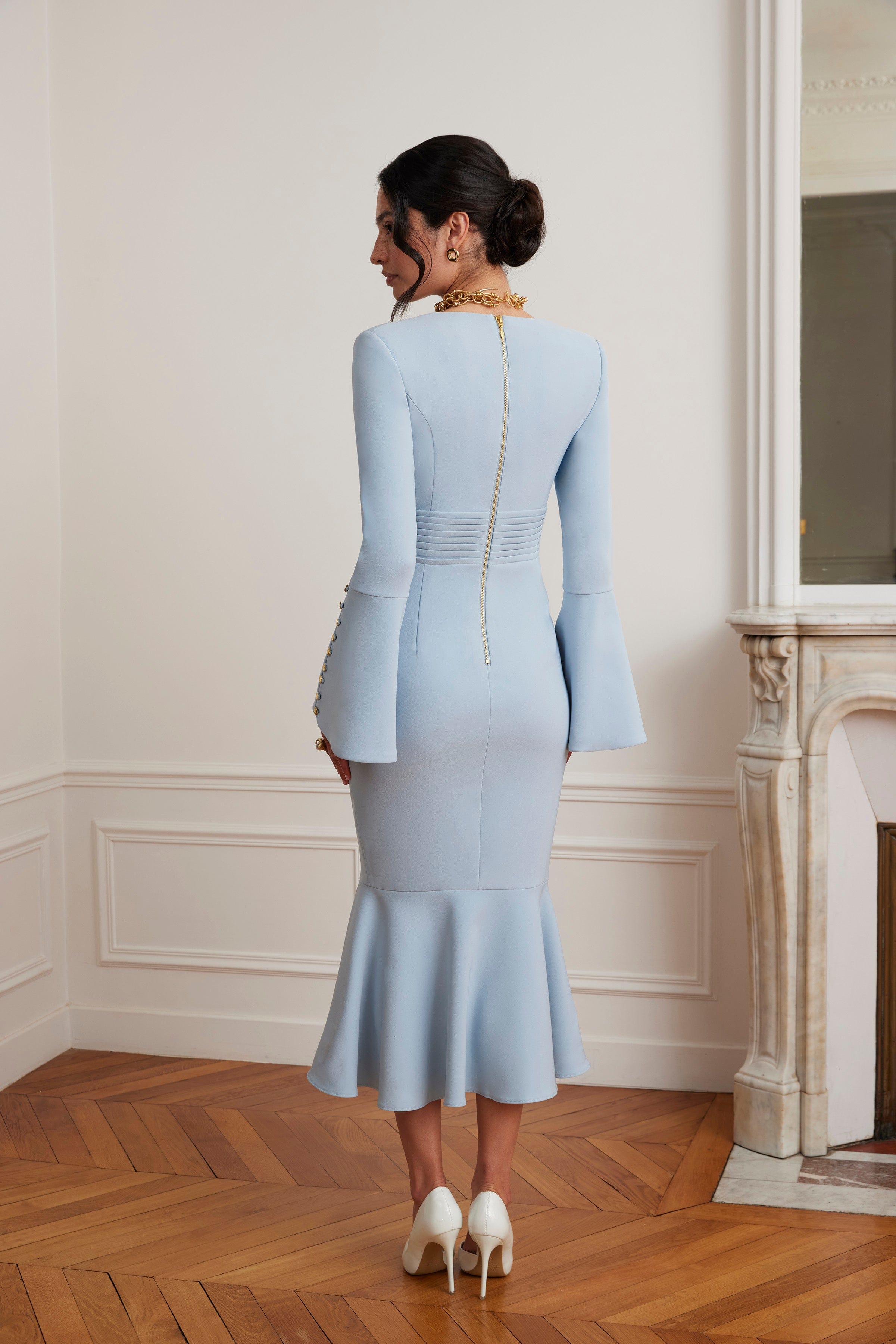 SERENA Fluted Sleeve Micro Shell Button Midi Dress in Light Blue