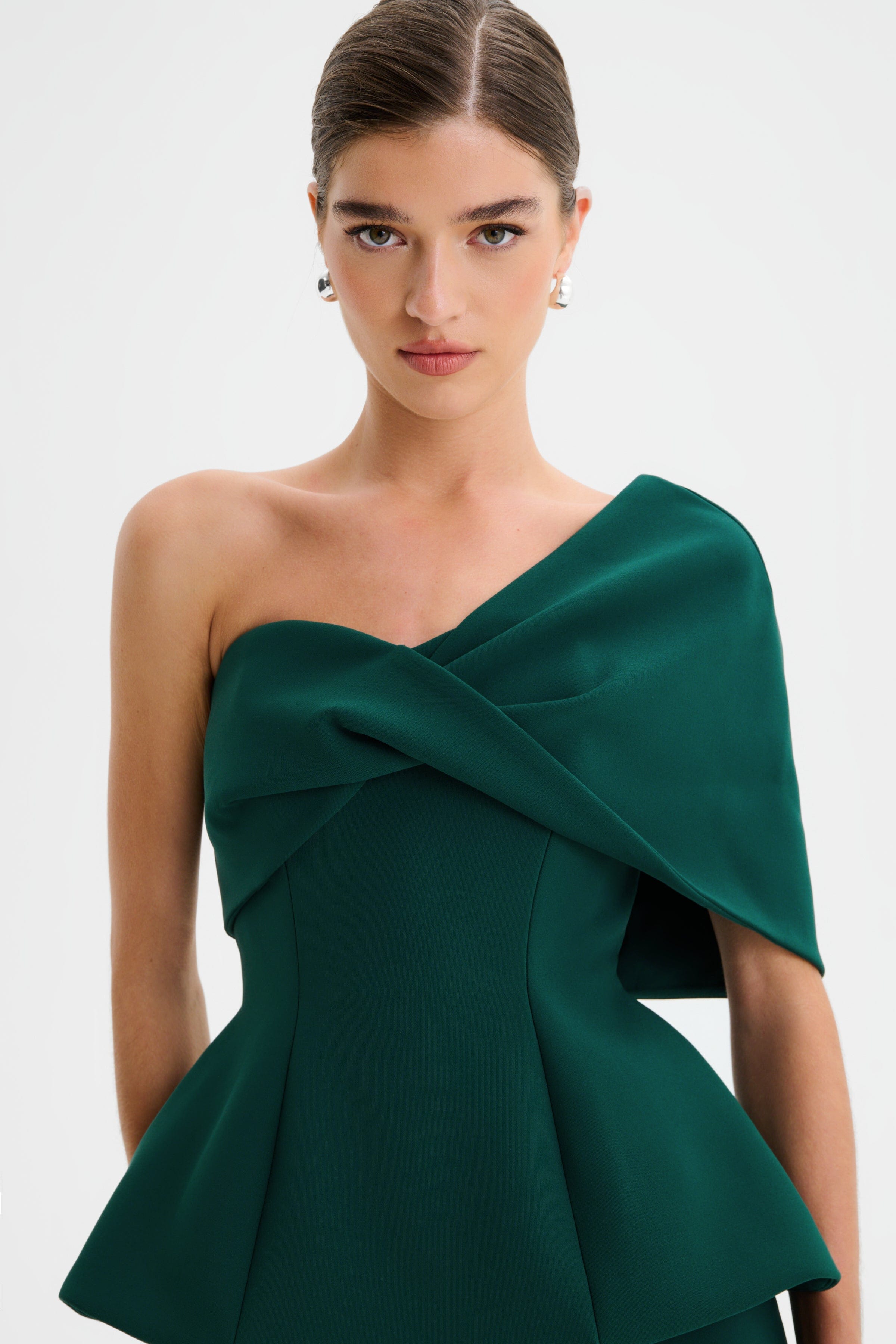 GIOVANNA Twisted Cape Shoulder Maxi Dress in Emerald Green